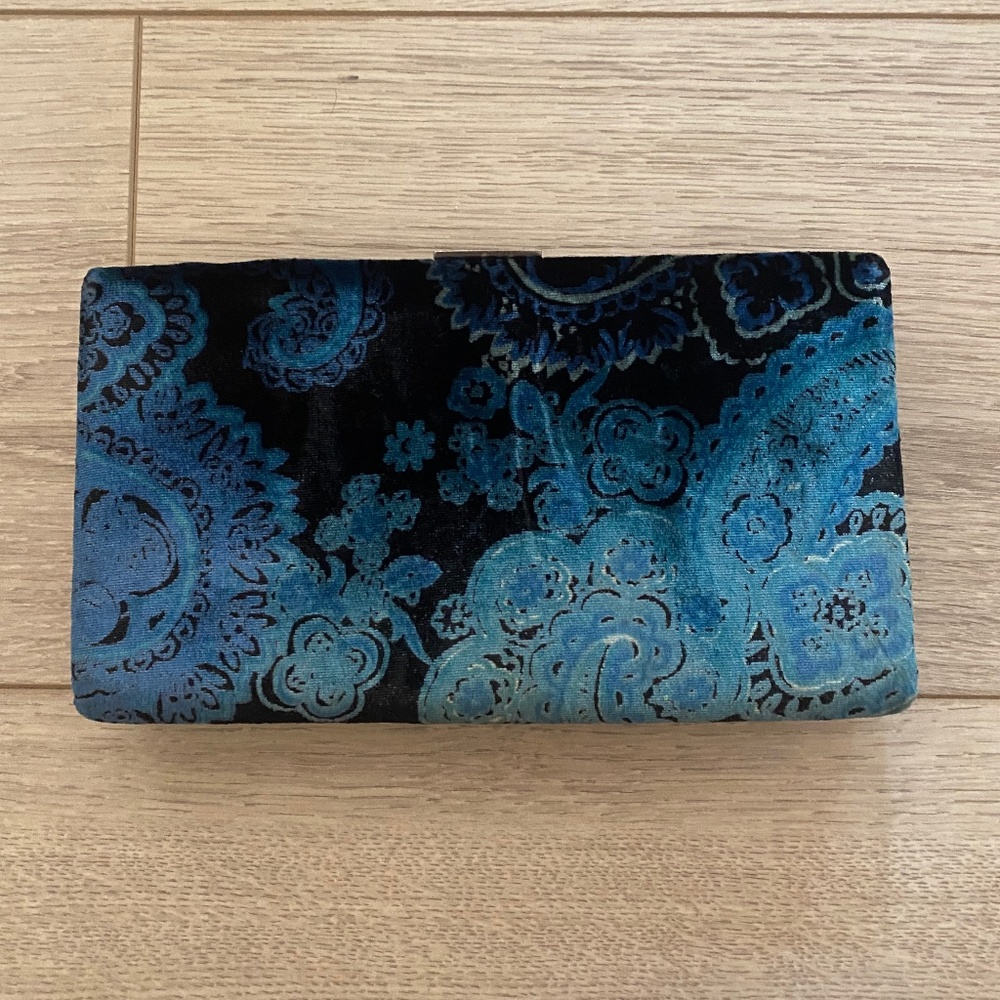 Vintage banana velvet republic clutch